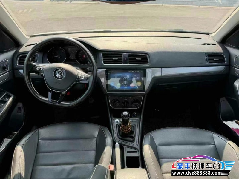 17年大众朗逸轿车抵押车出售