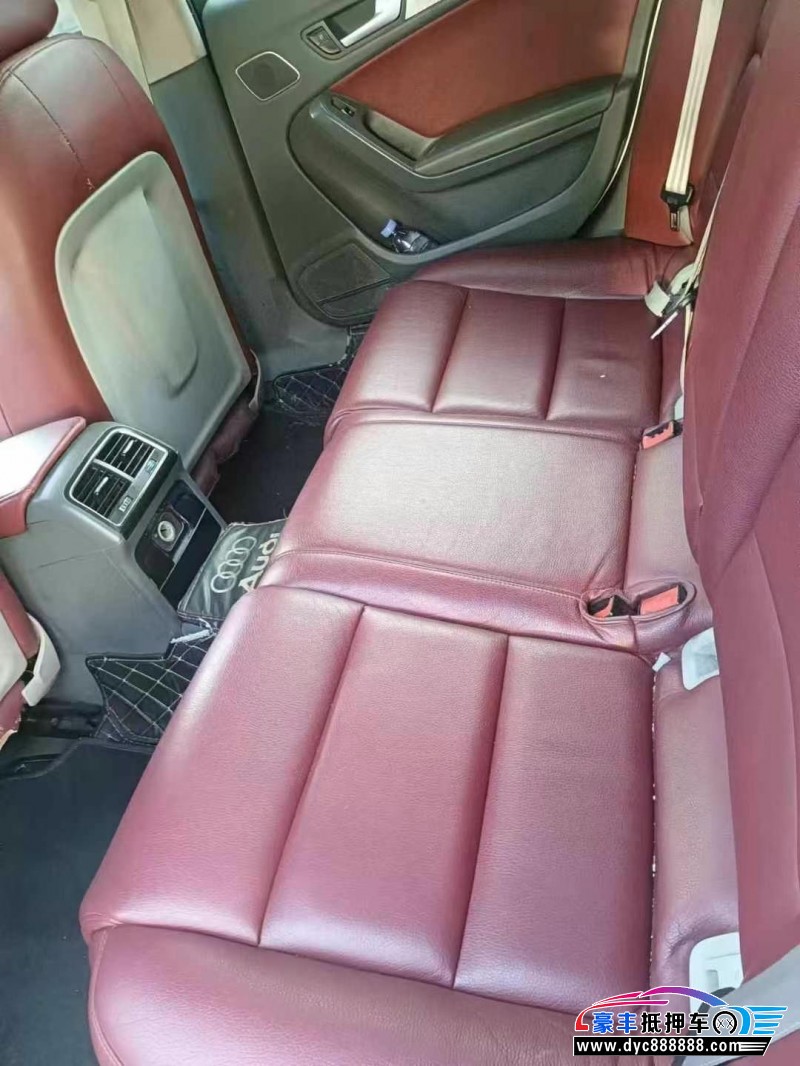 15年奥迪A4L轿车抵押车出售