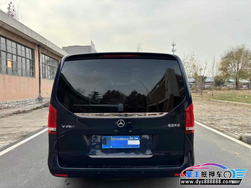 19年奔驰V轿车抵押车出售