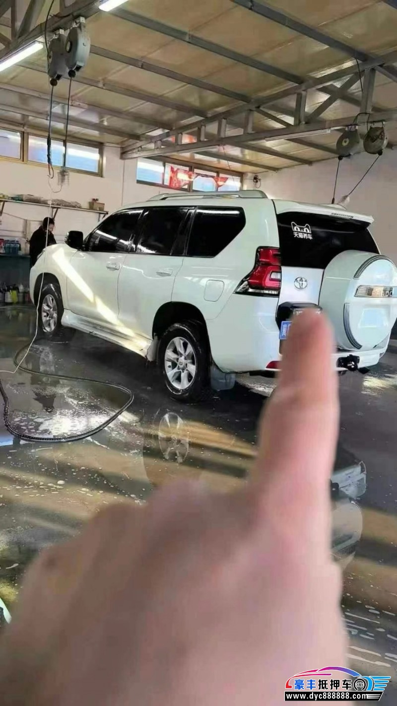 13年丰田普拉多（霸道）轿车抵押车出售