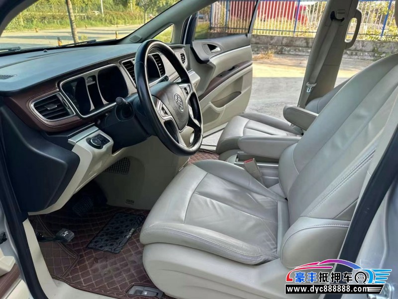 19年别克GL8轿车抵押车出售