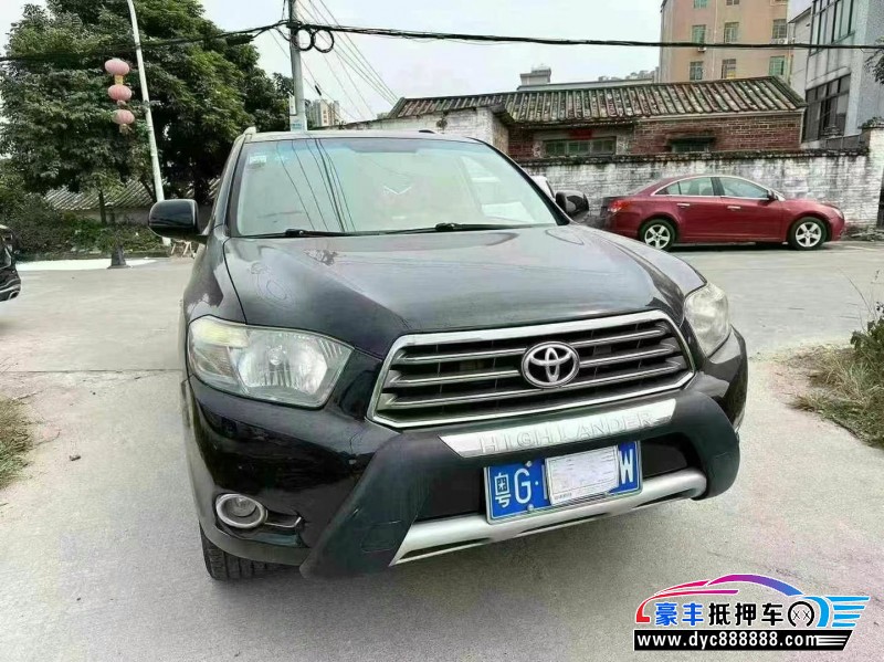 12年丰田汉兰达轿车抵押车出售