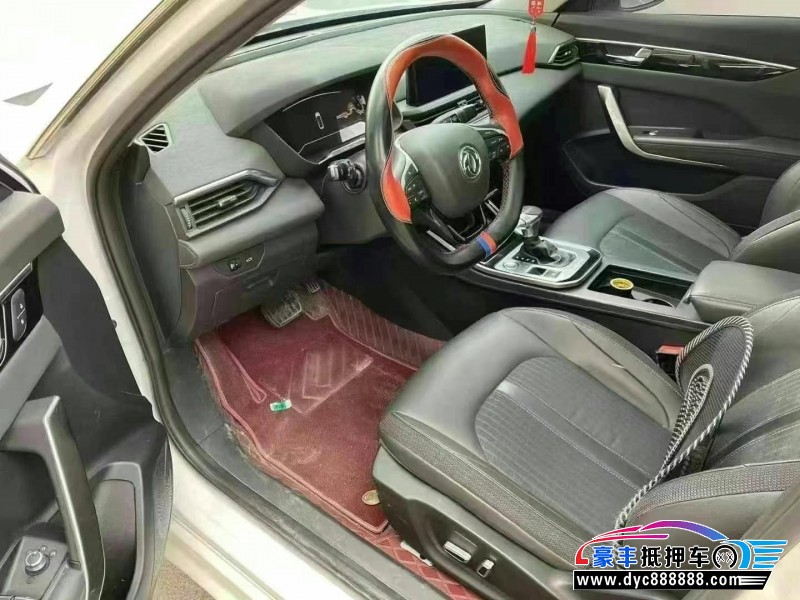 19年东风风神奕炫轿车抵押车出售