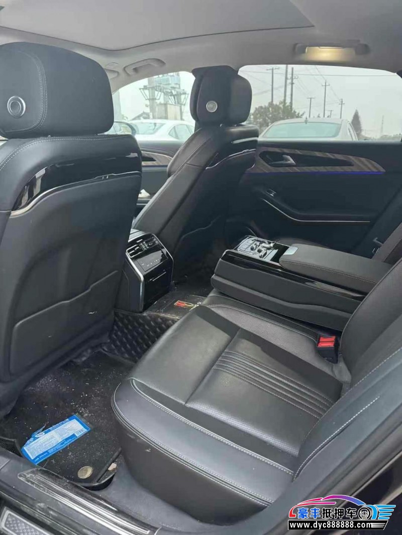 22年红旗H9轿车抵押车出售