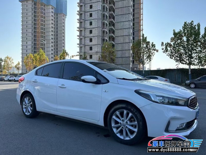 17年起亚K3轿车抵押车出售