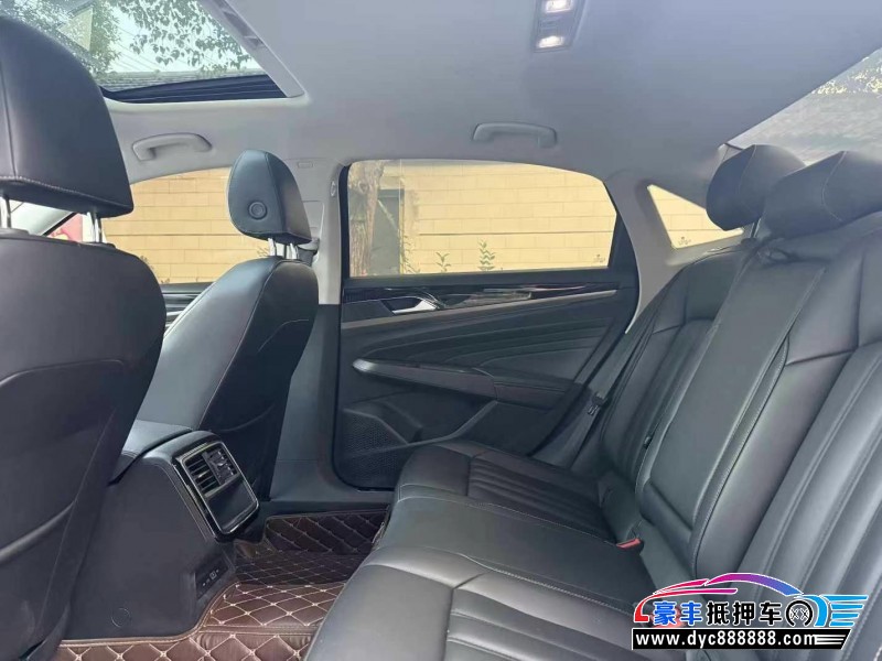 20年大众帕萨特轿车抵押车出售