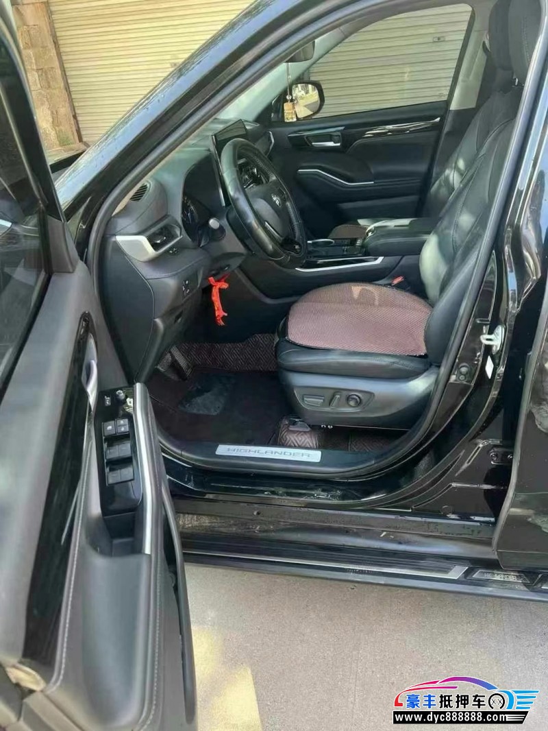 22年丰田汉兰达轿车抵押车出售