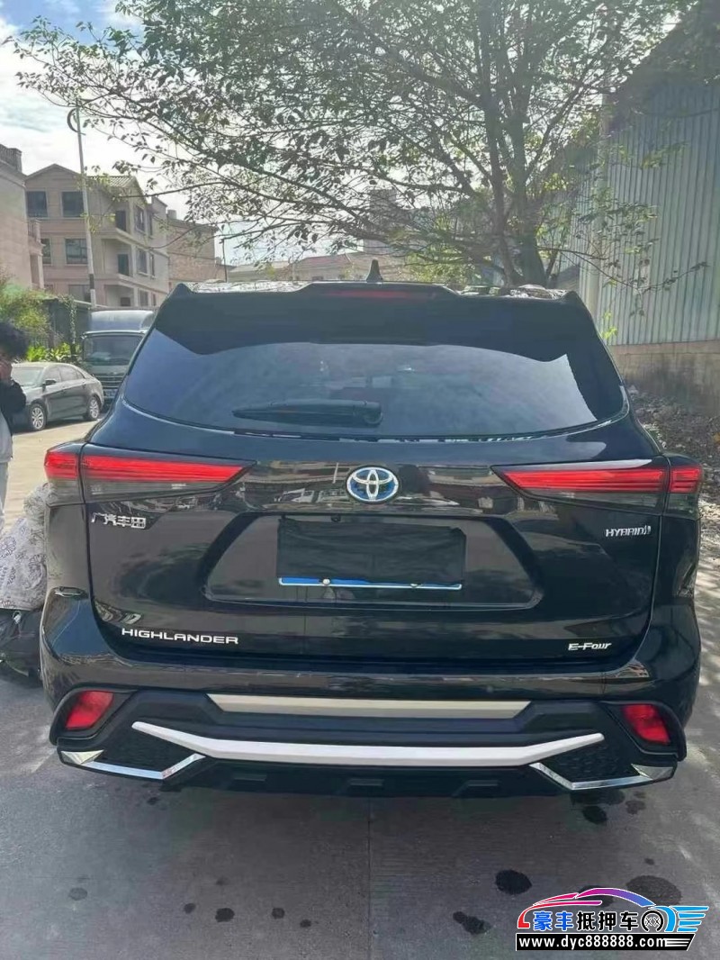 22年丰田汉兰达轿车抵押车出售