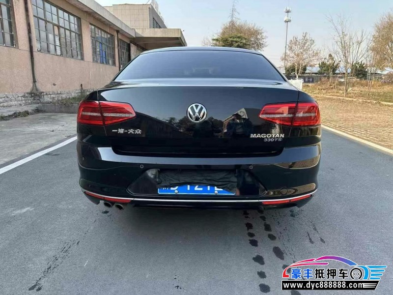 18年大众迈腾轿车抵押车出售