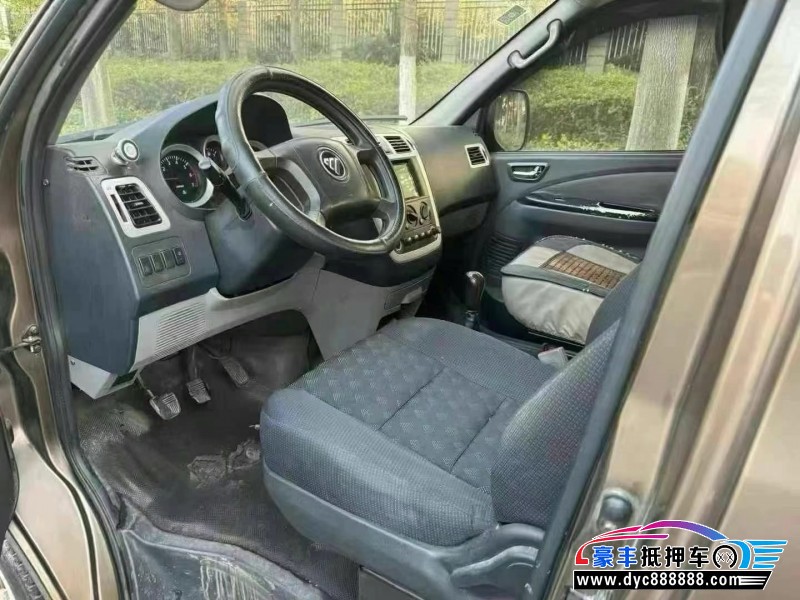 17年福田蒙派克E轿车抵押车出售