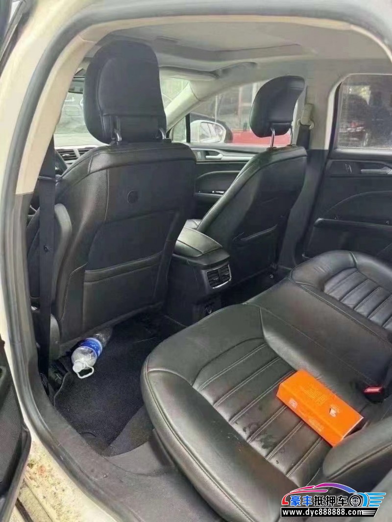 15年福特蒙迪欧轿车抵押车出售