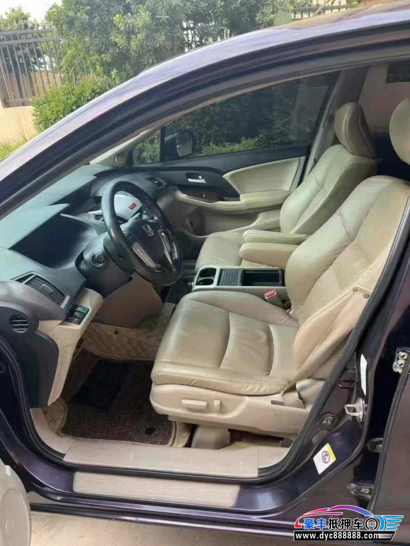 14年本田奥德赛轿车抵押车出售