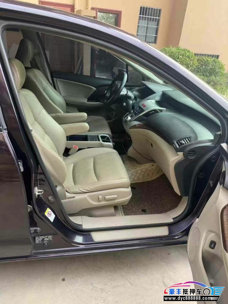 14年本田奥德赛轿车抵押车出售