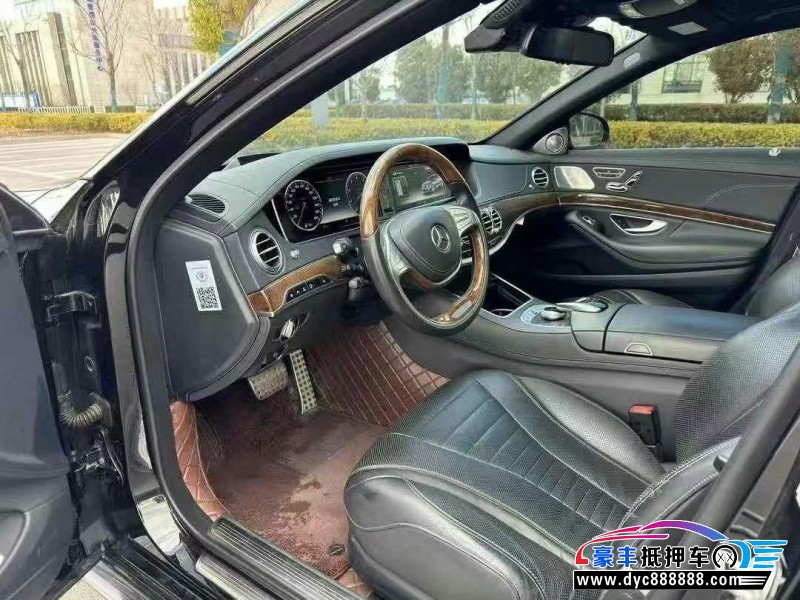 18年奔驰S轿车抵押车出售