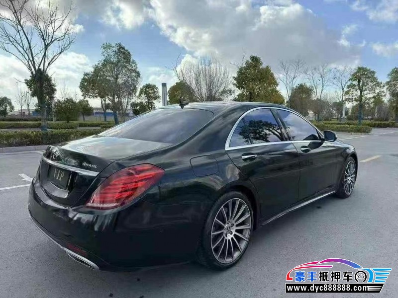 18年奔驰S轿车抵押车出售