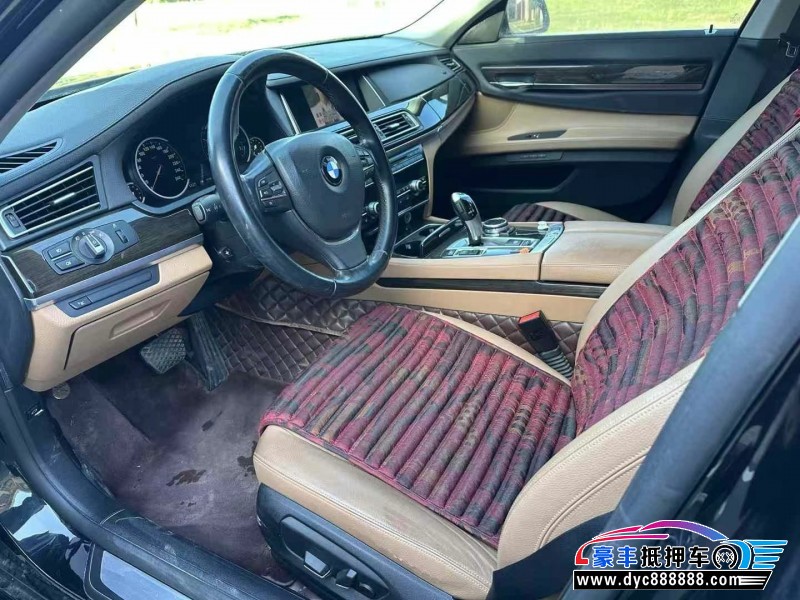 14年宝马7系轿车抵押车出售