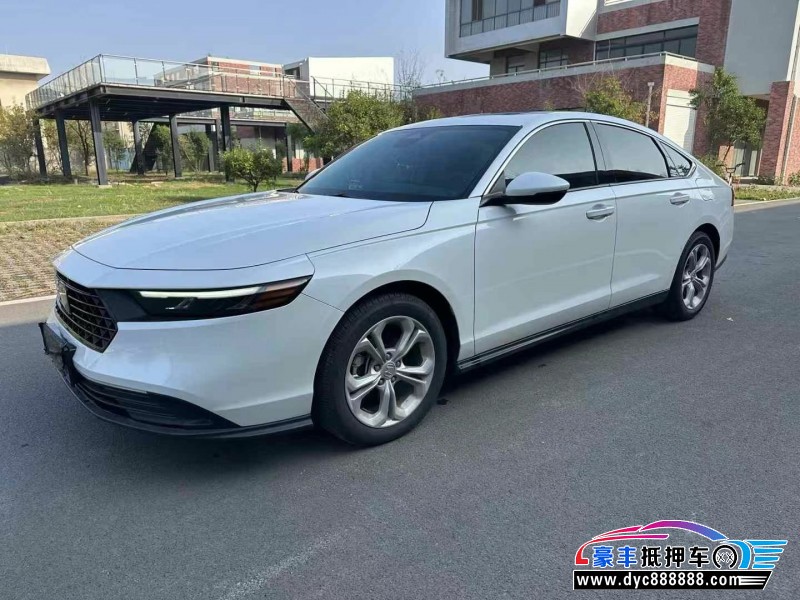 24年本田雅阁轿车抵押车出售