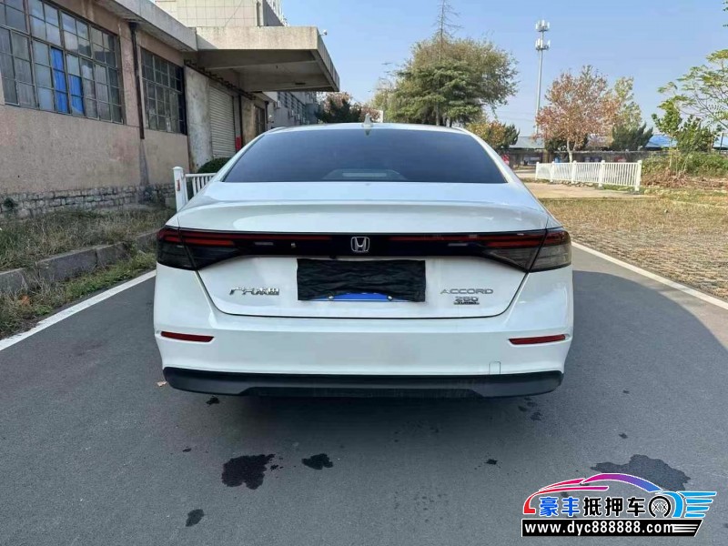 24年本田雅阁轿车抵押车出售