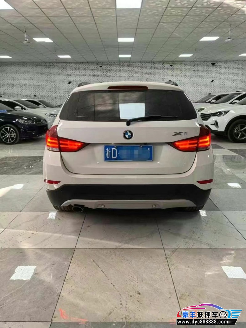 14年宝马X1轿车抵押车出售