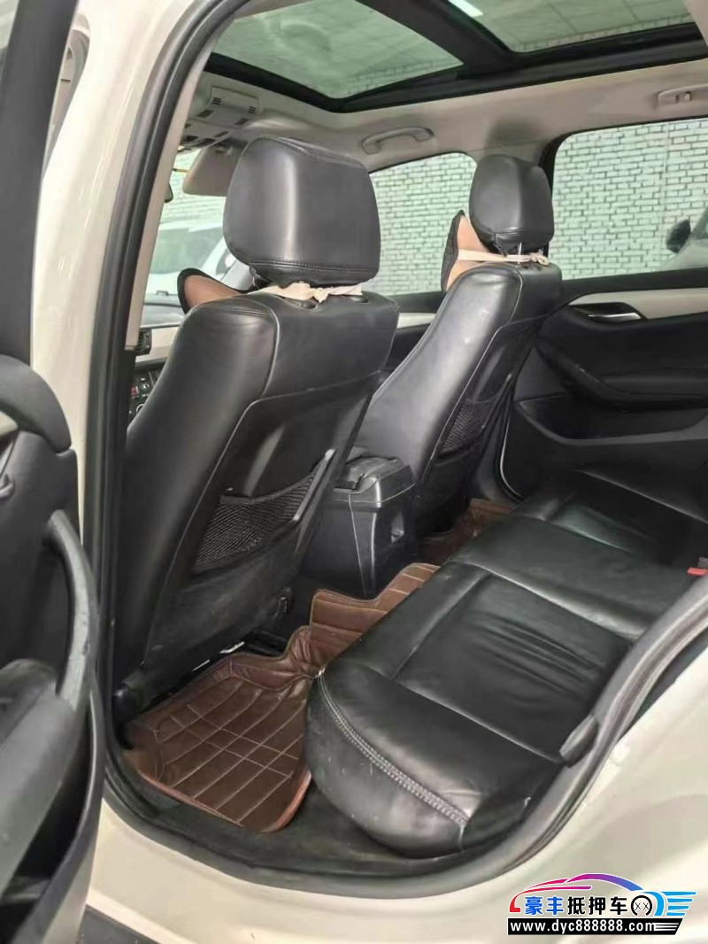 14年宝马X1轿车抵押车出售