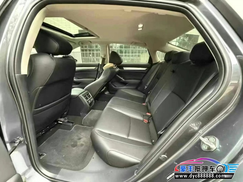 22年本田雅阁轿车抵押车出售