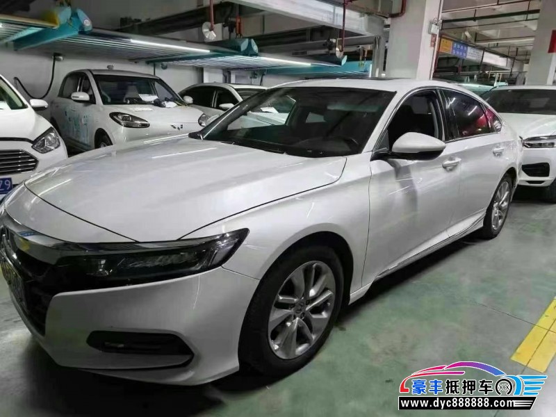 21年本田雅阁轿车抵押车出售