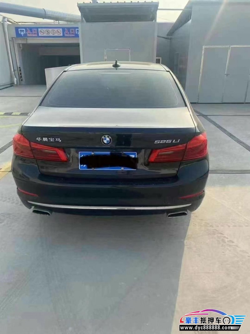 21年宝马5系轿车抵押车出售