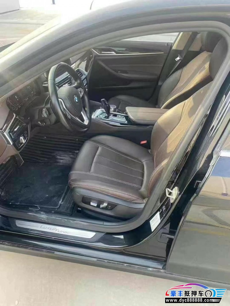 21年宝马5系轿车抵押车出售