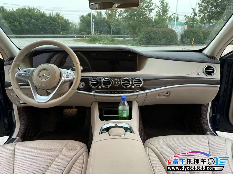 18年奔驰S轿车抵押车出售