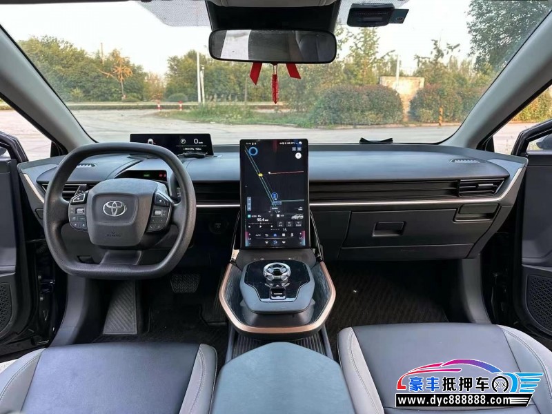 23年丰田BZ3轿车抵押车出售