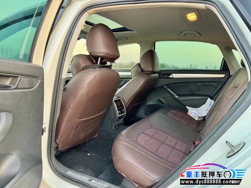 14年大众帕萨特轿车抵押车出售