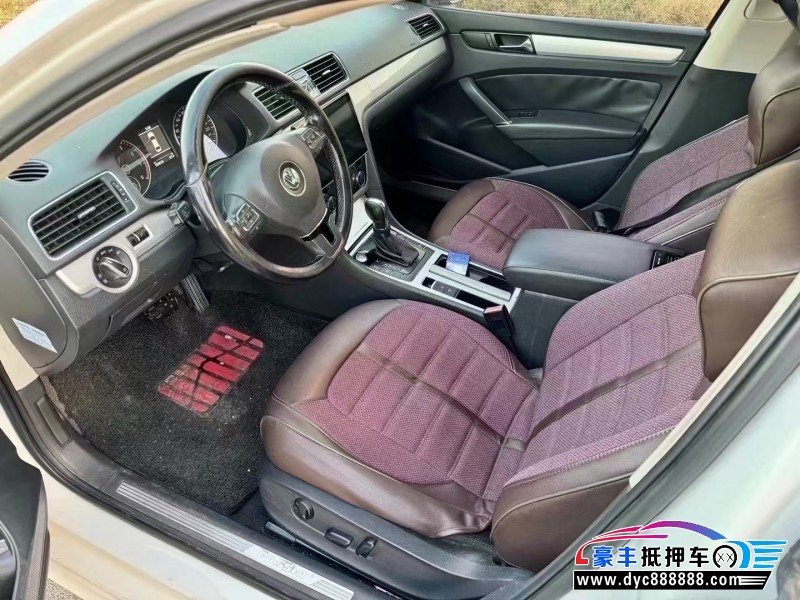 14年大众帕萨特轿车抵押车出售