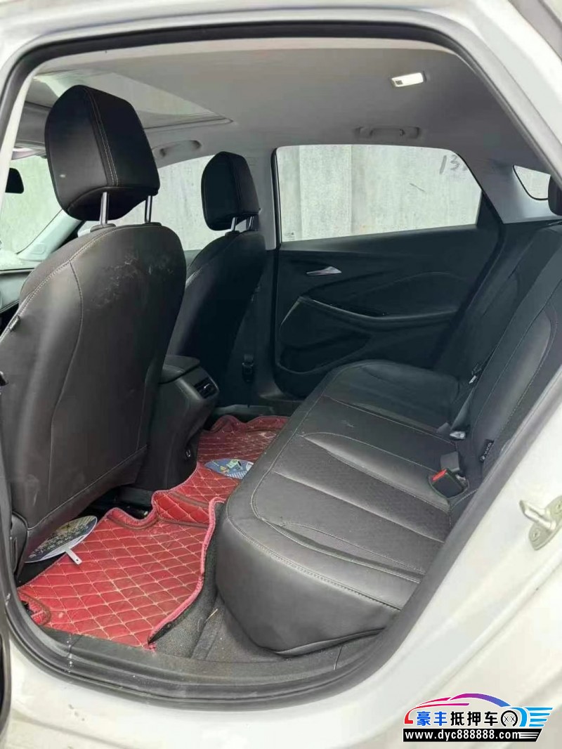 23年别克威朗轿车抵押车出售