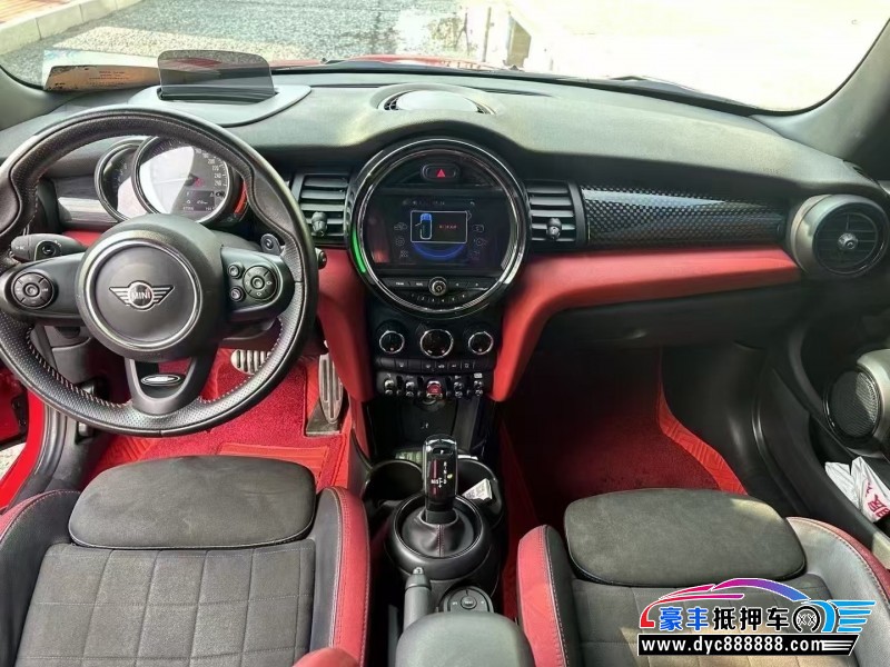 19年宝马MINI轿车抵押车出售