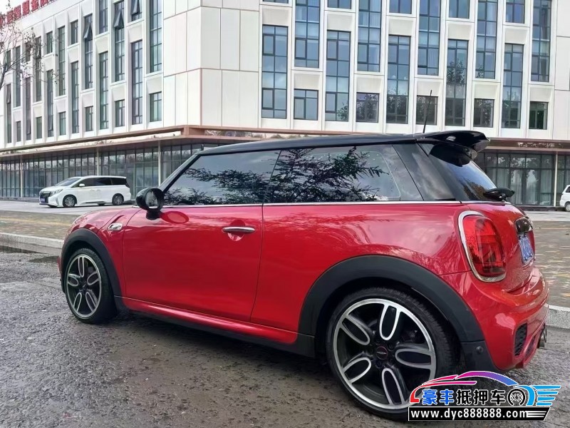 19年宝马MINI轿车抵押车出售