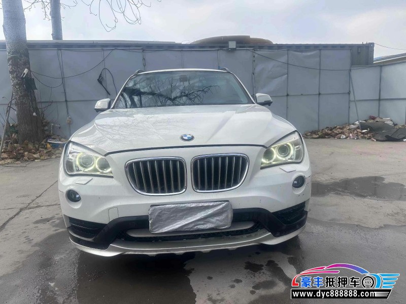 15年宝马X1轿车抵押车出售