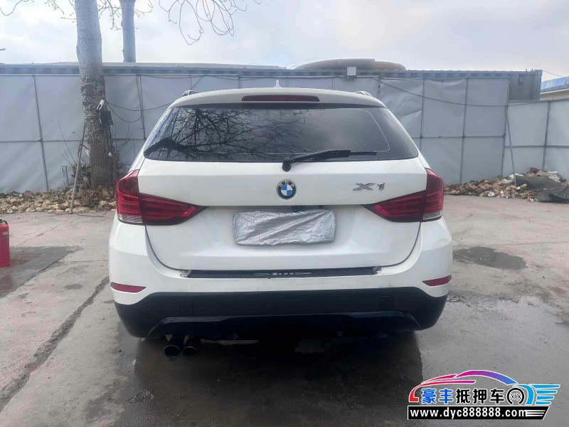 15年宝马X1轿车抵押车出售