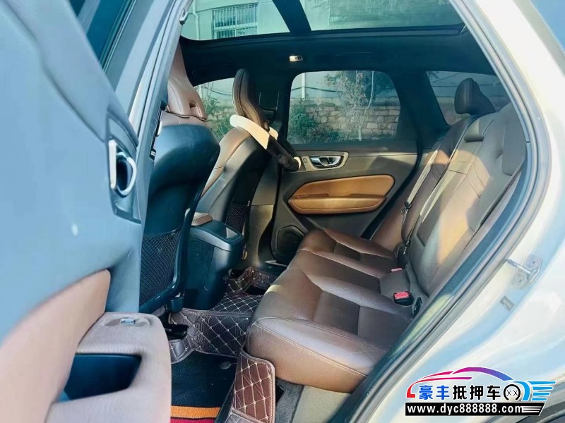 21年沃尔沃XC60轿车抵押车出售