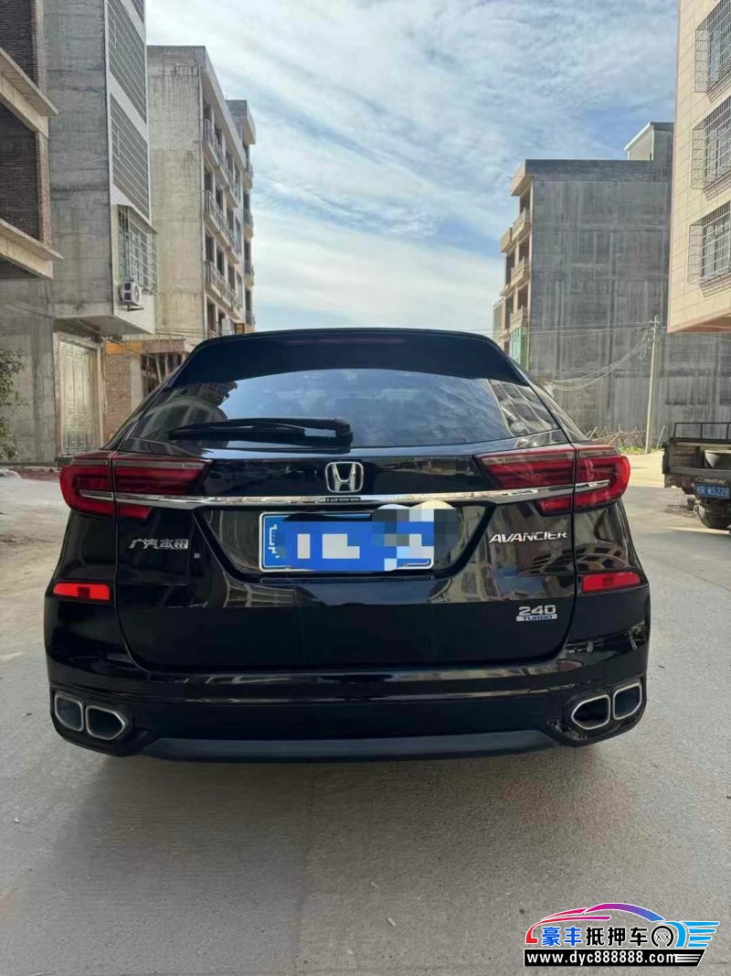 22年本田冠道轿车抵押车出售