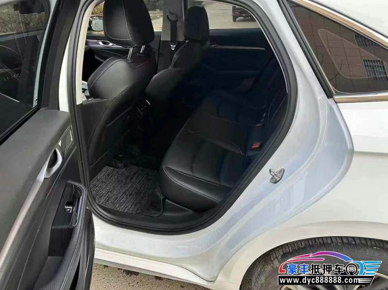 22年吉利星瑞轿车抵押车出售