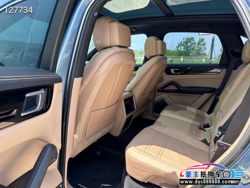 19年保时捷卡宴轿车抵押车出售