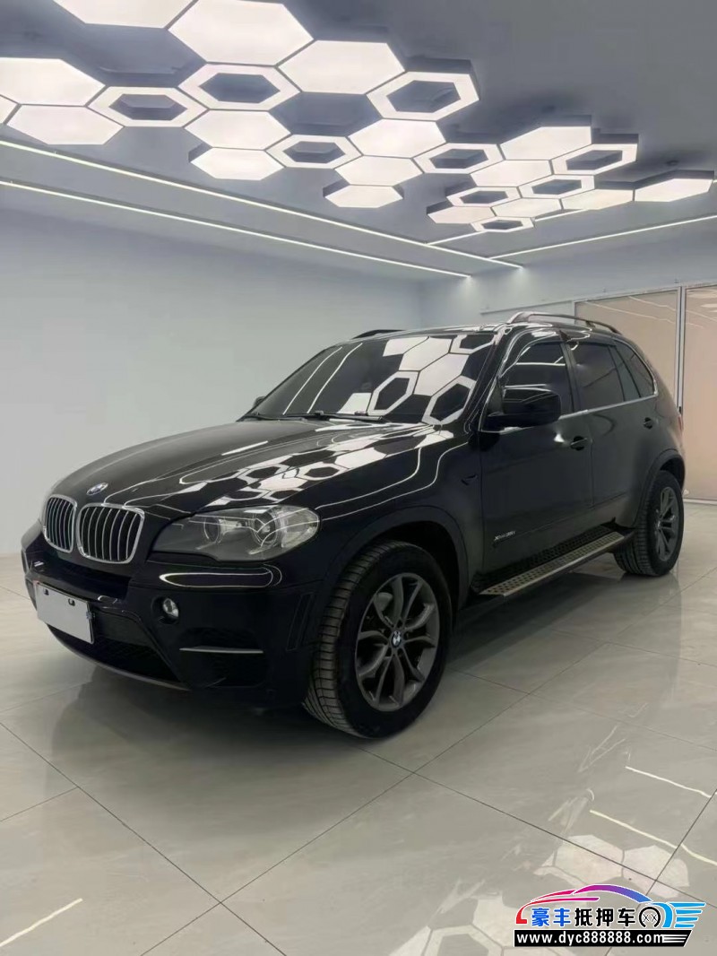 13年宝马X5轿车抵押车出售