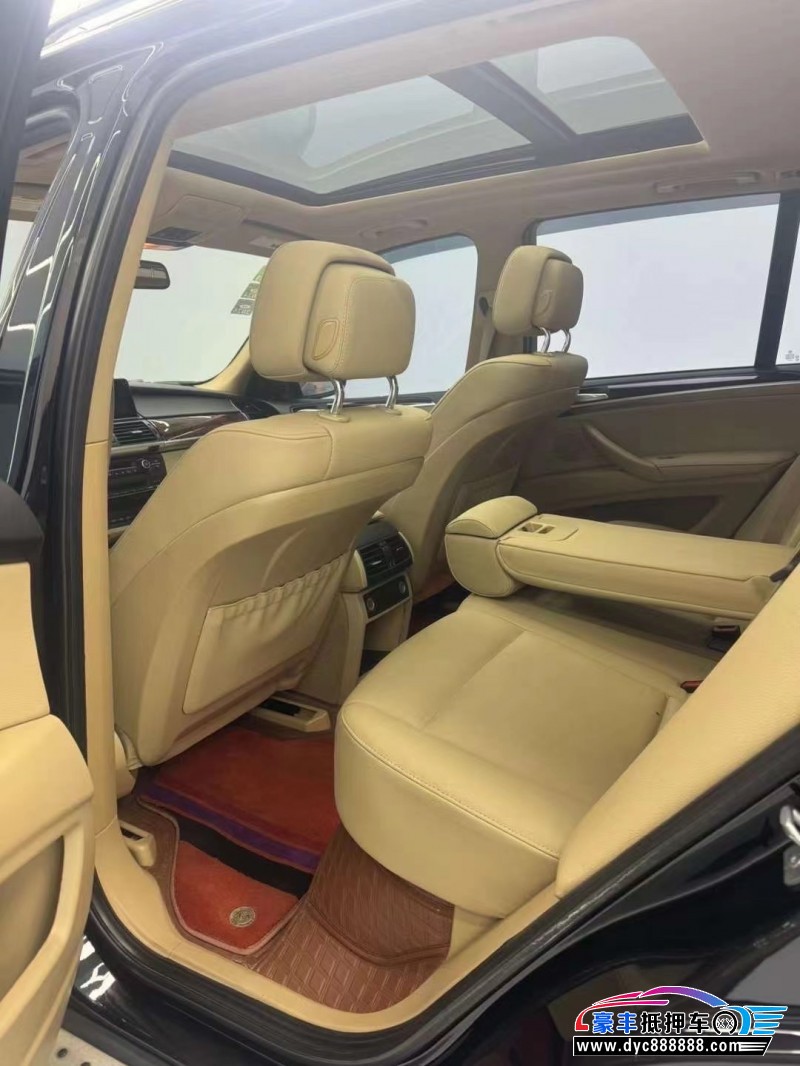 13年宝马X5轿车抵押车出售