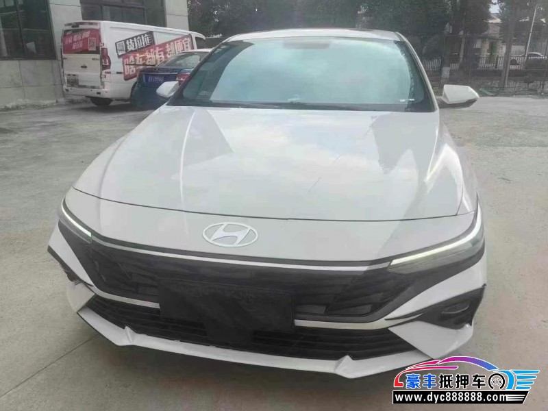 24年现代伊兰特轿车抵押车出售