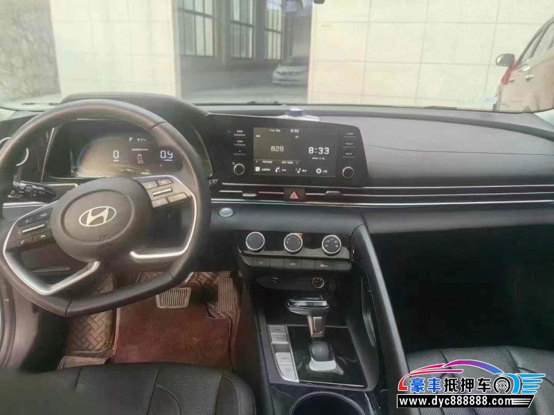 24年现代伊兰特轿车抵押车出售