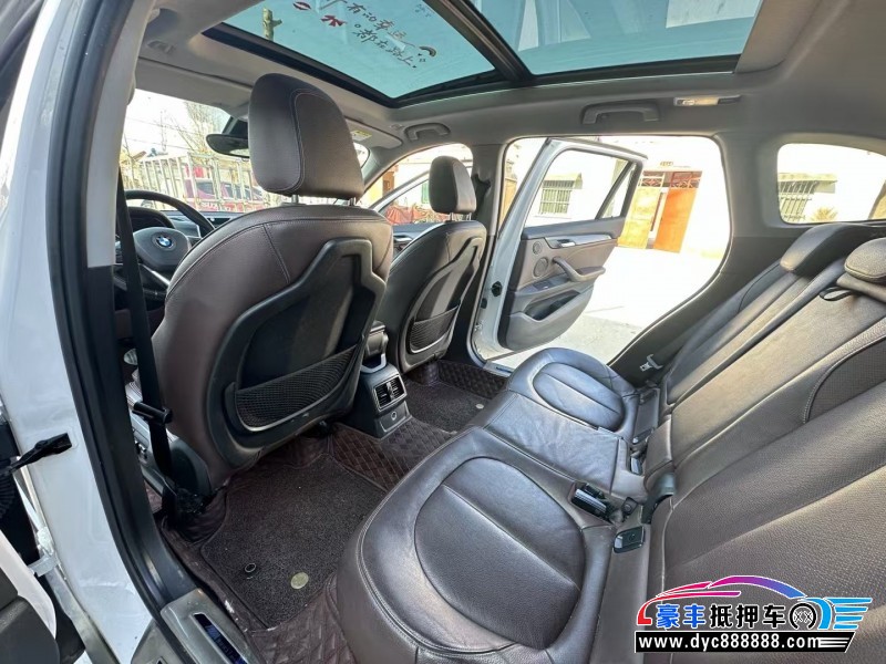 18年宝马X1轿车抵押车出售