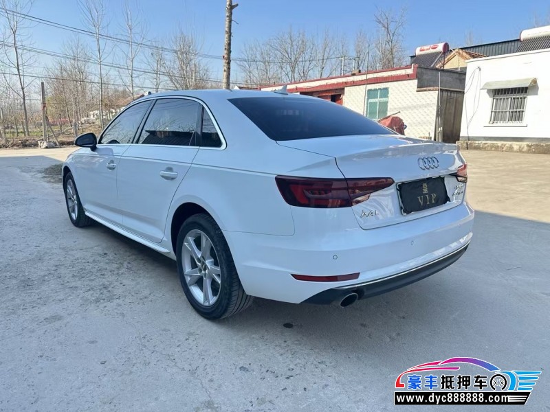 18年奥迪A4L轿车抵押车出售