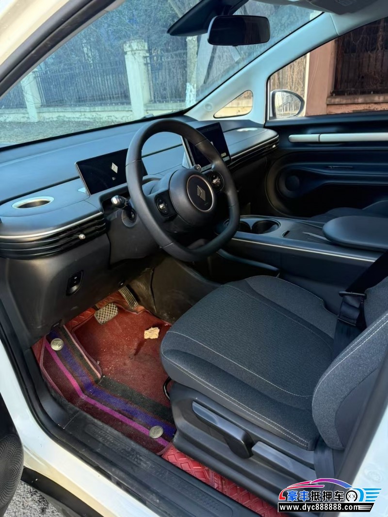 24年宝骏云朵轿车抵押车出售