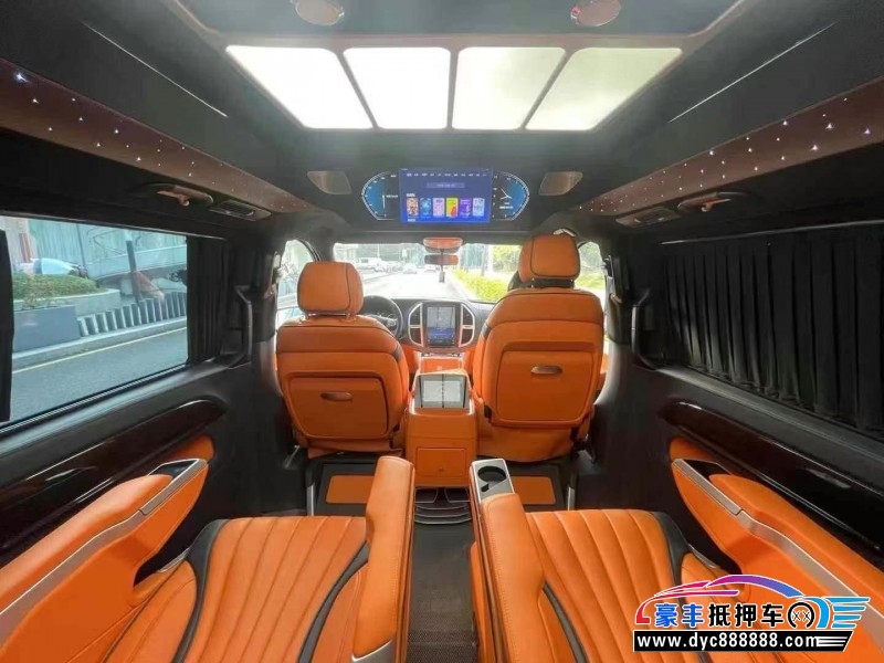 23年奔驰V轿车抵押车出售