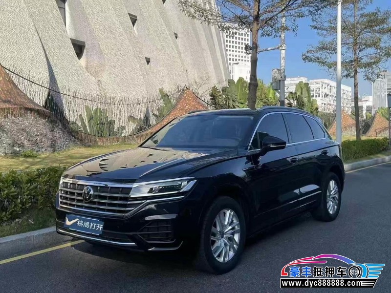 22年大众途锐轿车抵押车出售